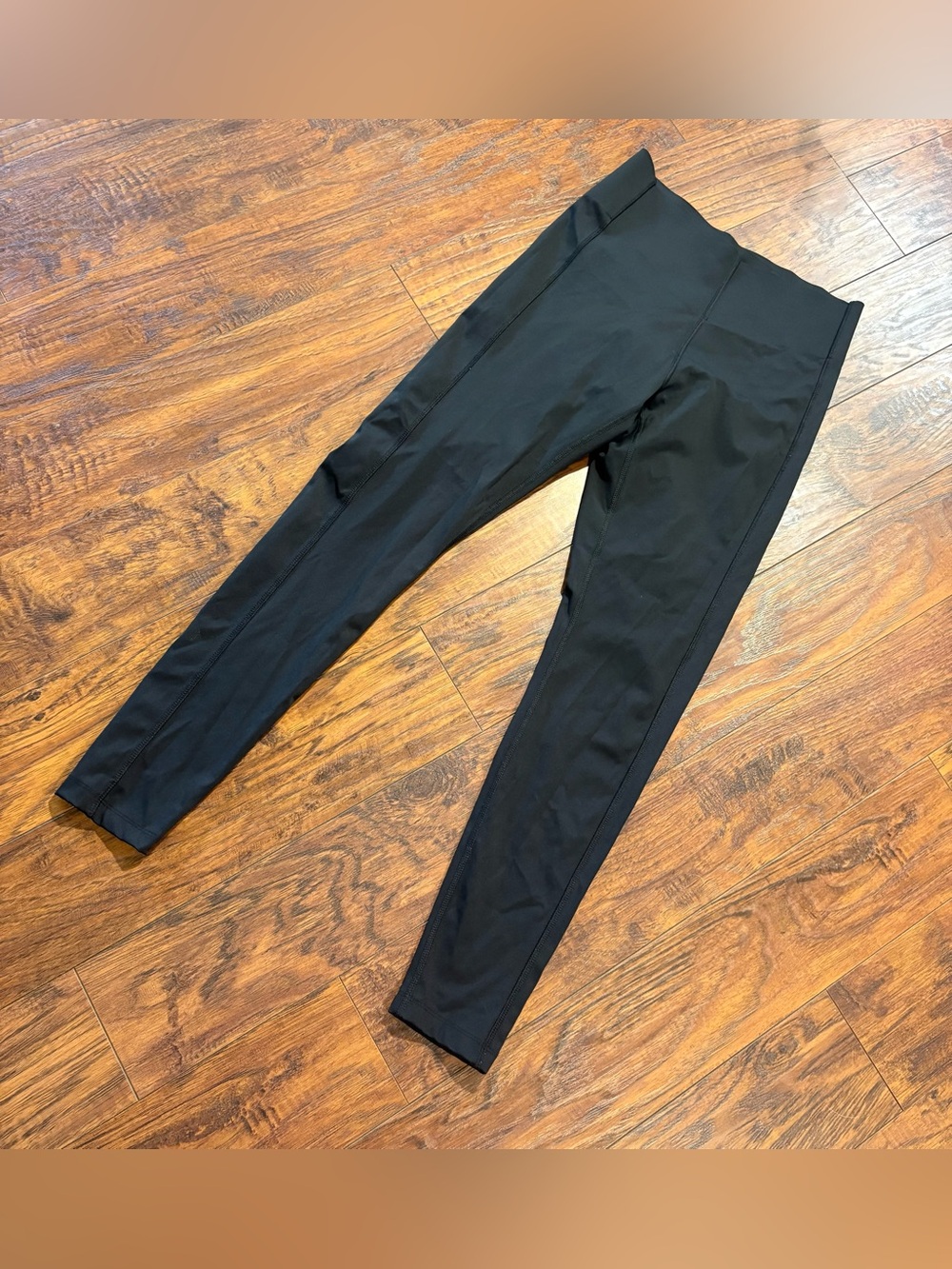 PINK women’s size M active leggings